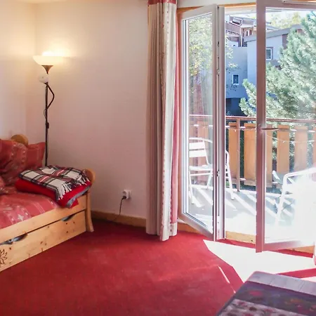 Beautiful In With Kitchen Apartment *